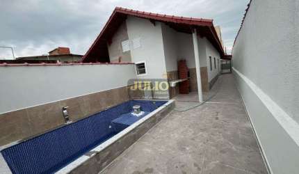 Casa com Piscina à Venda no Jardim Praia Grande – Mongaguá/SP – Financia!