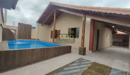 Casa à Venda em Mongaguá no Vera Cruz | 3 Quartos, Piscina, Churrasqueira e Próxima à Praia