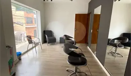 Casa com 2 quartos à venda em Centro - SP