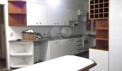 Apartamento com 4 quartos à venda em Centro - SP