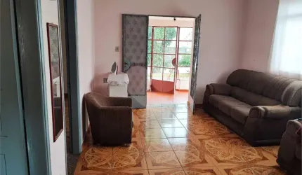 Casa com 4 quartos à venda ou para locação em Vila Progresso - SP