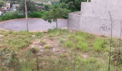 Terreno à venda em Jardim Vale Verde - SP