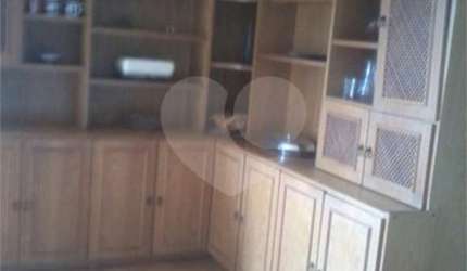 Casa com 3 quartos à venda em Jardim Tamoio - SP