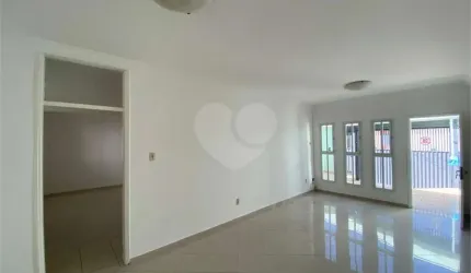 Casa com 4 quartos à venda em Jardim Cica - SP