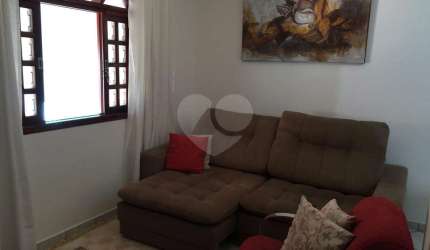 Casa térrea com 3 quartos à venda em Parque Almerinda Pereira Chaves - SP