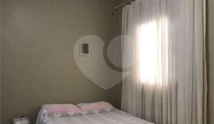 Casa com 4 quartos à venda em Parque Residencial Jundiaí - SP