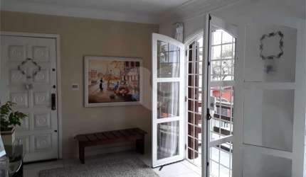 Casa com 3 quartos à venda em Jardim Messina - SP