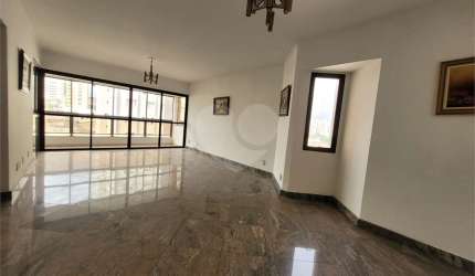Apartamento com 4 quartos para locação em Centro - SP