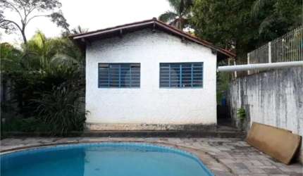 Chácara com 3 quartos à venda em Caxambu - SP
