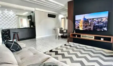 Apartamento com 3 quartos à venda em Jardim Messina - SP