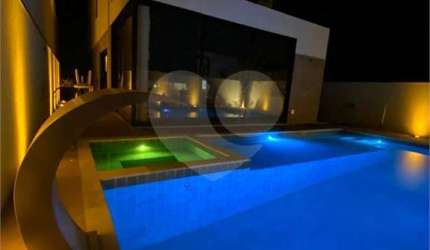 Condomínio com 3 quartos à venda em Centro (jacaré) - SP