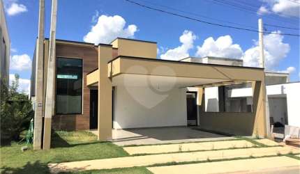 Condomínio com 3 quartos à venda em Centro (jacaré) - SP