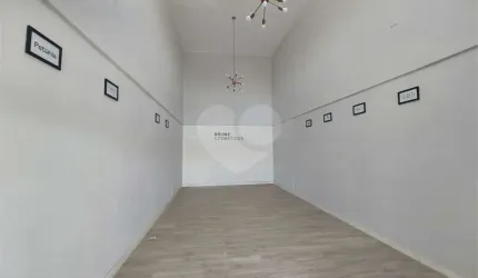 Salas para locação em Medeiros - SP