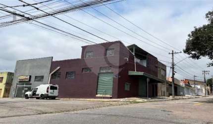 Salão Comercial para locação em Vila De Vecchi - SP