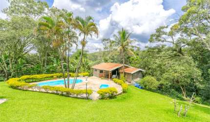 Chácara com 4 quartos à venda em Horto Florestal - SP