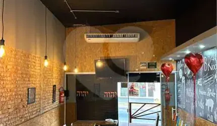 Salão Comercial à venda em Centro - SP