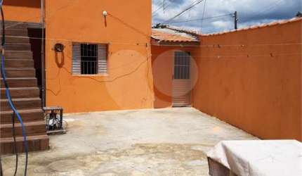 Casa à venda em Chácaras Fernão Dias - SP