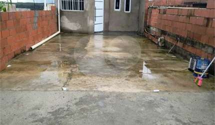 Casa com 1 quartos à venda em Jardim Das Angélicas - SP