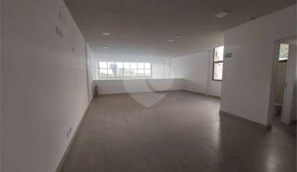 Salão Comercial para locação em Vila Lacerda - SP
