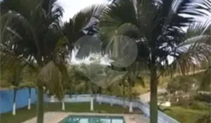 Chácara com 3 quartos à venda em Centro - SP
