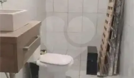 Sobrado com 3 quartos à venda em Castelo - SP