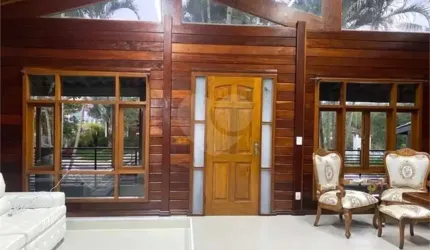 Condomínio com 3 quartos à venda em Parque Residencial Itapeti - SP