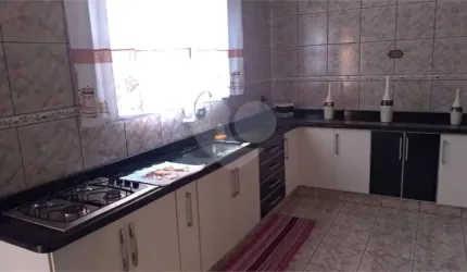Sobrado com 3 quartos à venda em Jardim Terras De São João - SP