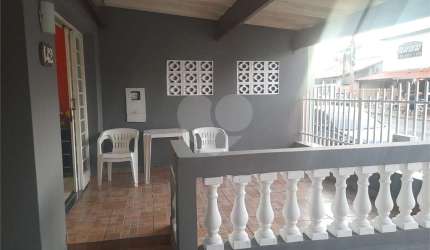 Casa com 3 quartos à venda em Centro - SP
