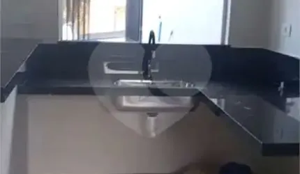 Casa com 2 quartos à venda em Vila Operária - SP