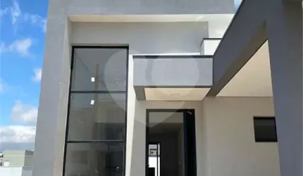Condomínio com 3 quartos à venda ou para locação em Residencial Vila Victoria - SP