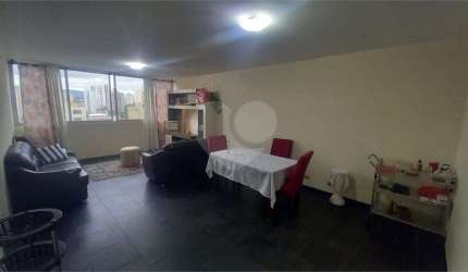 Apartamento com 3 quartos à venda em Centro - SP