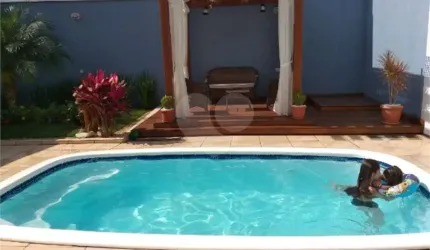 Casa com 3 quartos à venda em Jardim Colônia - SP