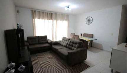 Casa com 3 quartos à venda em Jardim Trevo - SP