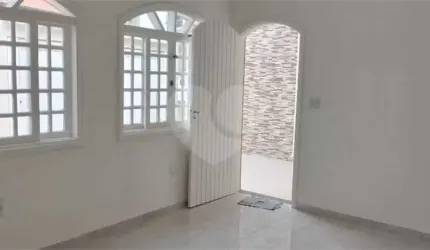 Casa com 3 quartos à venda ou para locação em Cidade Nova - SP