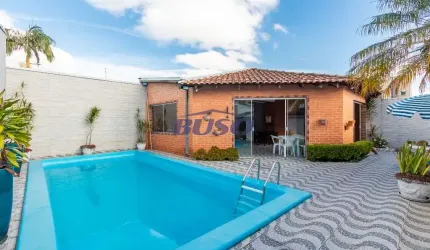 Maravilhosa casa para venda no bairro Parolin