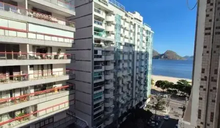 3 quartos na quadra da Praia de Icaraí