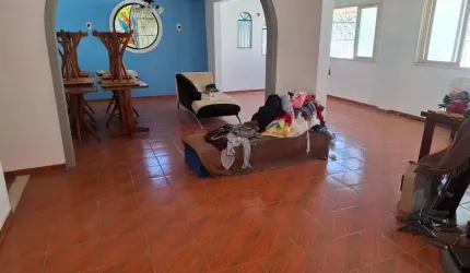 Casa com 3 quartos e vaga em Itaipú