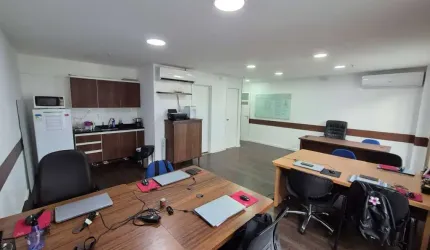 Cobertura comercial no Centro de Niterói