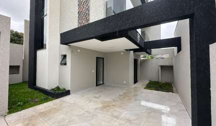 Triplex Alto Padrão – 3 Quartos, 1 Suíte com Sacada – Terraço e Sala Ampla