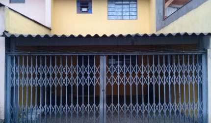 Casa em Condomínio- Bairro Alto