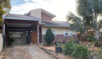 Casa Nova com amplo quintal