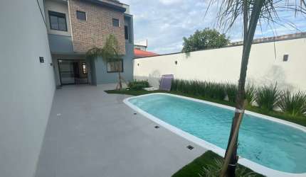 Sobrado dos sonhos com piscina