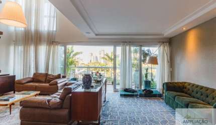 Casa em condominio no Morumbi
