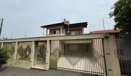 Casa com 4 quartos à venda na Rua Jorge Feliciano da Silva, Monte Belo, Londrina por R$ 895.000