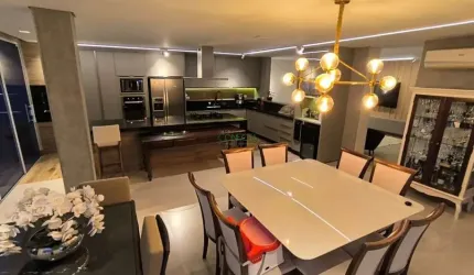 Casa com 3 quartos à venda na Rua Carolina, Quebec, Londrina por R$ 1.790.000