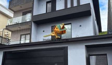Sobrado de 3 Suítes Conceito Moderno Pontos de Ar condicionado 4 vagas !