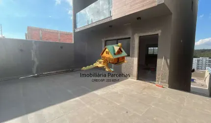 2 Sobrados Lindos 3 Dormitórios com varanda 1 Suíte 2 Vagas com Piscina!