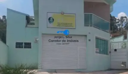 Casa Térrea de 3 Dorms 1 Suíte garagem para 2 carros 240m2 !
