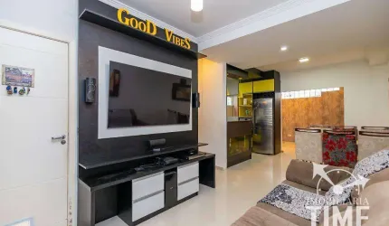 Sobrado com 3 dormitórios à venda, 98 m² por R$ 619.800,00 - Santa Cândida - Curitiba/PR