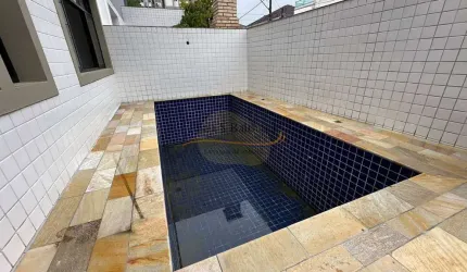 Casa à venda no bairro Vila Belmiro - Santos/SP